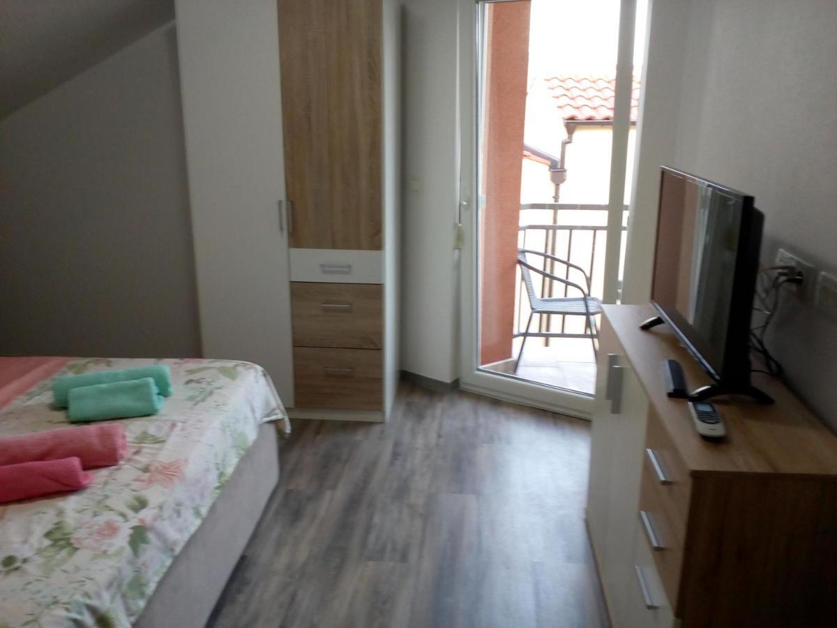 Apartament Tereza Obrovac Zewnętrze zdjęcie